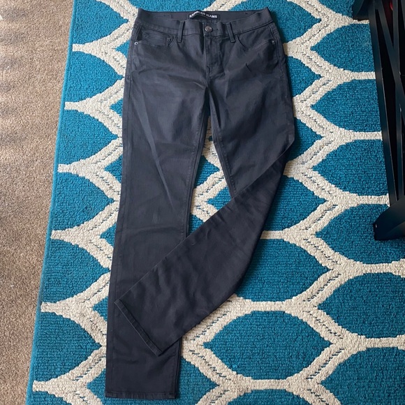 EXPRESS BLACK MID-RISE MIA SKINNY JEANS